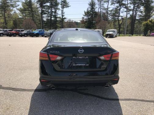 2025 Nissan Altima SR AWD