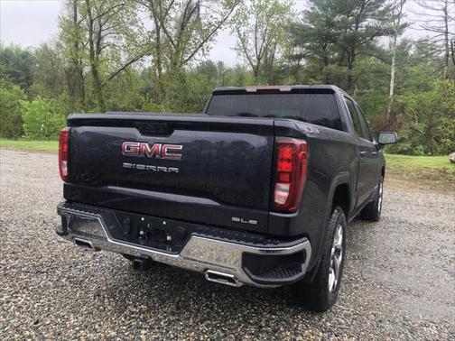 2025 GMC Sierra 1500 SLE
