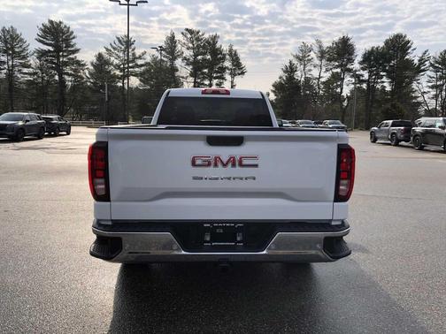 Summit White 2026 GMC Sierra 1500 Pro