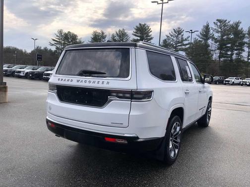 2024 Jeep Grand Wagoneer Series III 4x4