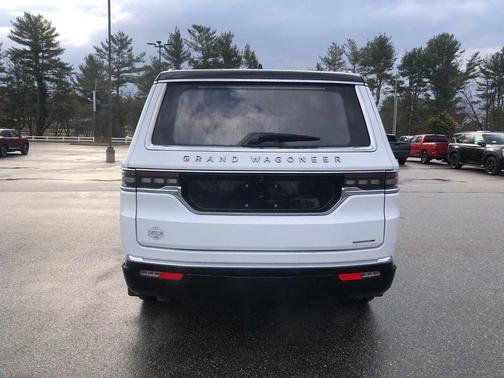 2024 Jeep Grand Wagoneer Series III 4x4