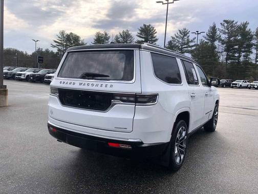 Bright White Clearcoat 2024 Jeep Grand Wagoneer Series III 4x4
