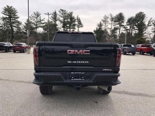 Onyx Black 2026 GMC Sierra 2500 AT4