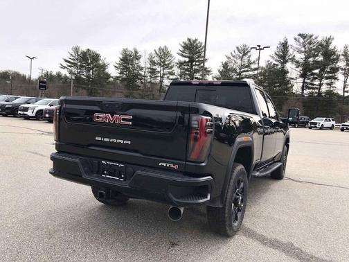 Onyx Black 2026 GMC Sierra 2500 AT4