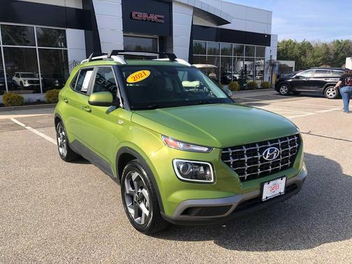 2021 Hyundai VENUE SEL