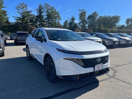 Everest White Pearl Tricoat 2027 Nissan Murano Platinum