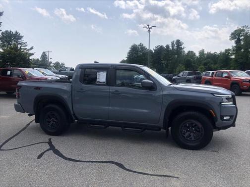 2025 Nissan Frontier PRO-4X
