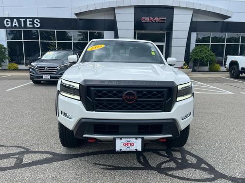 Glacier White 2024 Nissan Frontier PRO-4X