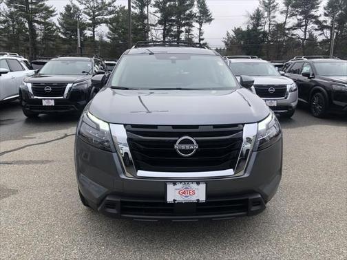 2025 Nissan Pathfinder SV 4WD