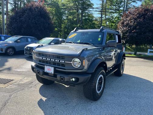 Carbonized Gray Metallic 2024 Ford Bronco Black Diamond