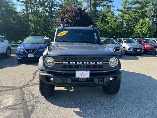 Carbonized Gray Metallic 2024 Ford Bronco Black Diamond