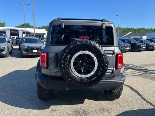 Carbonized Gray Metallic 2024 Ford Bronco Black Diamond