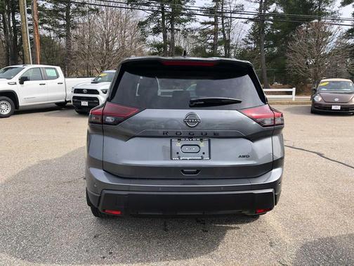 2026 Nissan Rogue Dark Armor