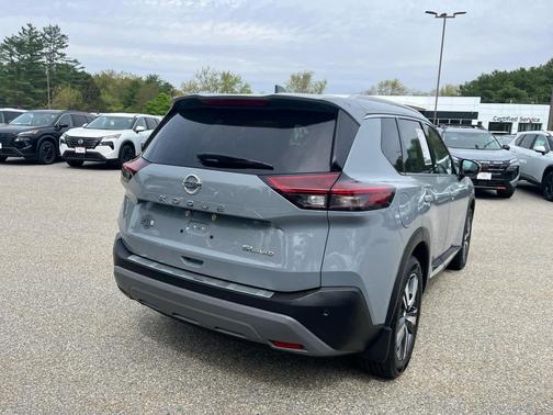 Boulder Gray Pearl 2021 Nissan Rogue SL