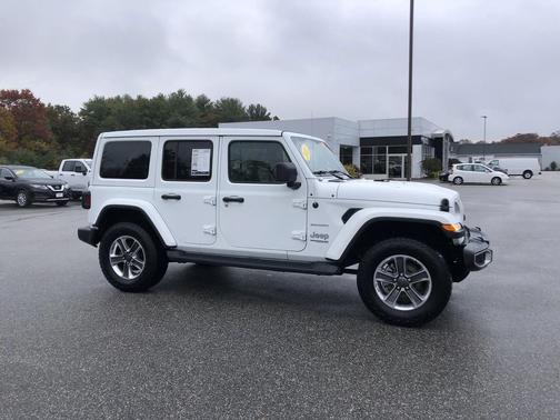 2022 Jeep Wrangler Unlimited Sahara