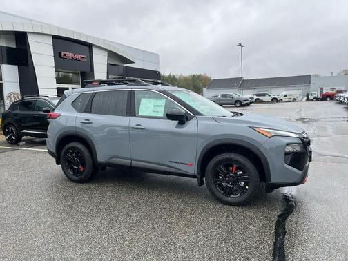 Boulder Gray Pearl 2026 Nissan Rogue Rock Creek
