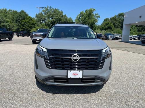 Boulder Gray Pearl 2026 Nissan Pathfinder Platinum