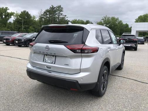 2025 Nissan Rogue SV