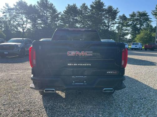 Onyx Black 2026 GMC Sierra 1500 AT4