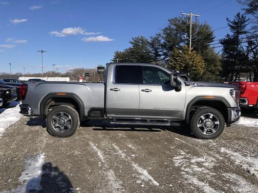 2026 GMC Sierra 2500 SLE