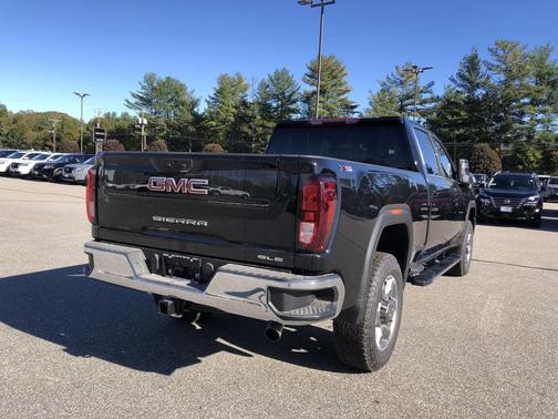 2026 GMC Sierra 2500 SLE