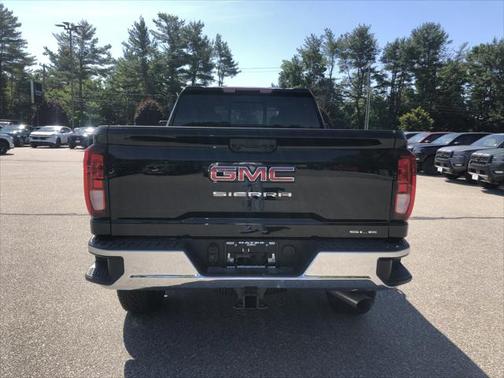 2025 GMC Sierra 2500 SLE