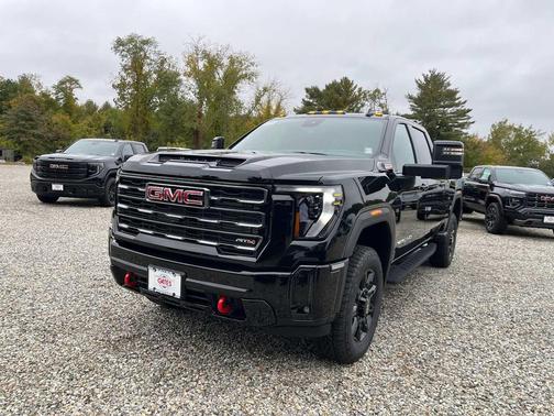 Onyx Black 2026 GMC Sierra 2500 AT4