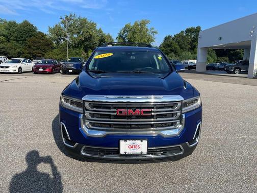 Ultra Blue Metallic 2023 GMC Acadia AWD SLE