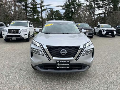 Brilliant Silver Metallic 2023 Nissan Rogue SV