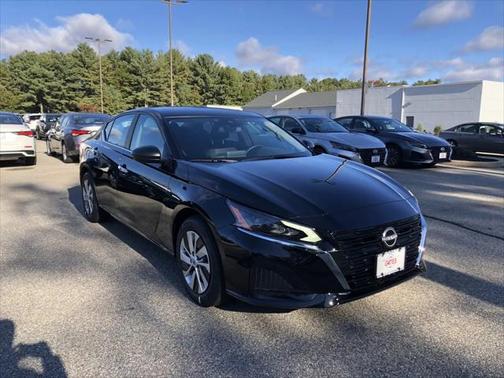 2025 Nissan Altima S FWD