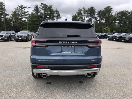 2025 GMC Acadia Denali