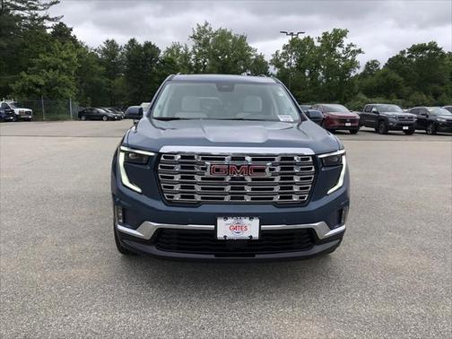 2025 GMC Acadia Denali