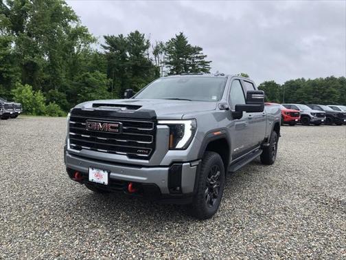 2025 GMC Sierra 2500 AT4