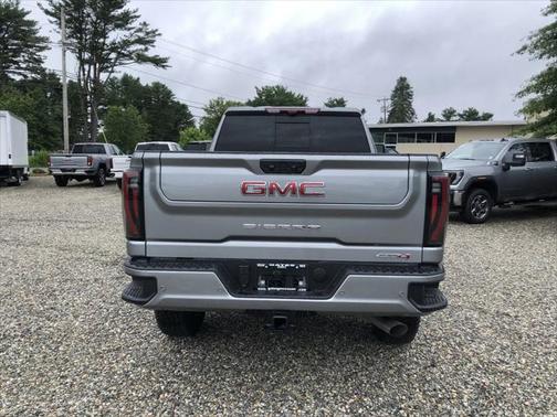 2025 GMC Sierra 2500 AT4
