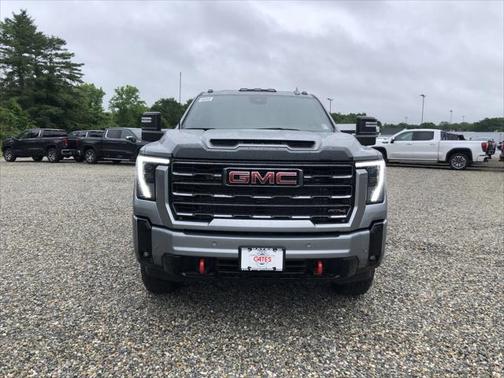 2025 GMC Sierra 2500 AT4