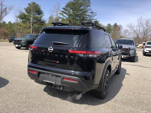 2025 Nissan Pathfinder Rock Creek 4WD