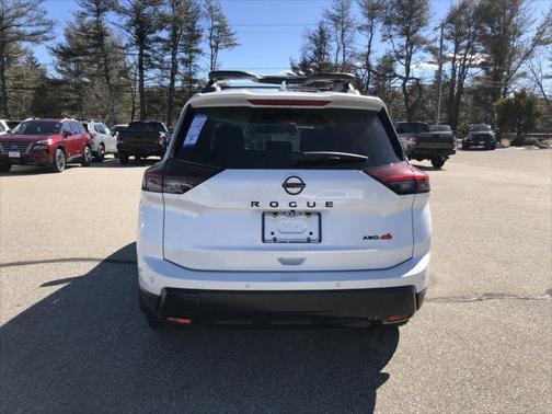 2025 Nissan Rogue Rock Creek