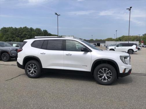 2025 GMC Acadia AWD AT4