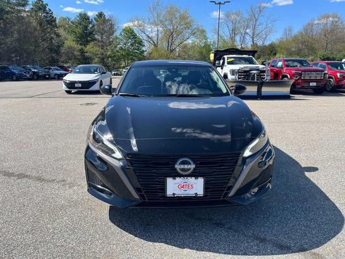Super Black 2026 Nissan Altima SV AWD