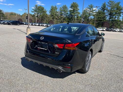Super Black 2026 Nissan Altima SV AWD
