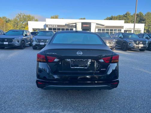 Super Black 2026 Nissan Altima SV AWD