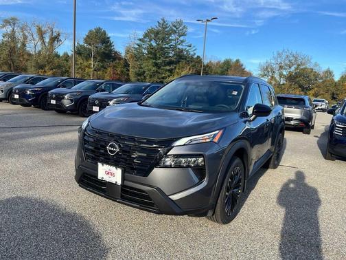 Gun Metallic 2027 Nissan Rogue Dark Armor