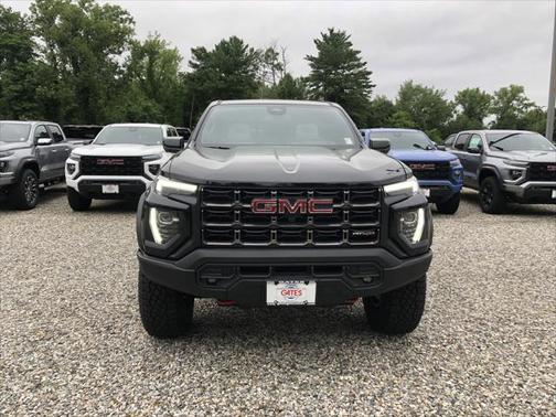 2025 GMC Canyon Base