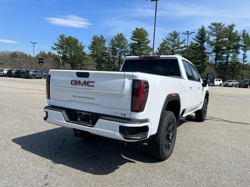 Summit White 2026 GMC Sierra 2500 AT4
