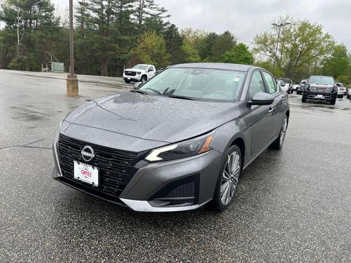 Gun Metallic 2026 Nissan Altima SV AWD