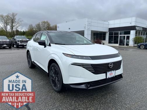 Everest White SPR Black 2026 Nissan Murano Platinum