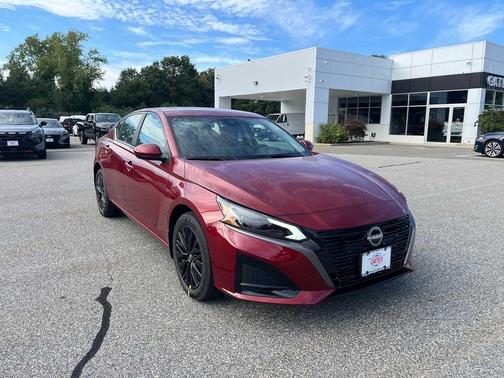 Scarlet Ember Tintcoat 2026 Nissan Altima SV AWD
