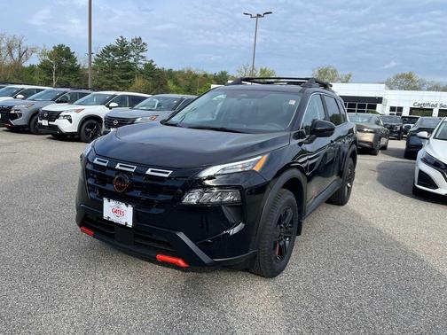 Super Black 2026 Nissan Rogue Rock Creek