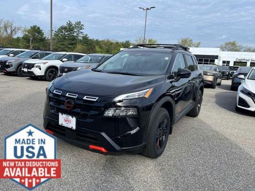 Super Black 2026 Nissan Rogue Rock Creek