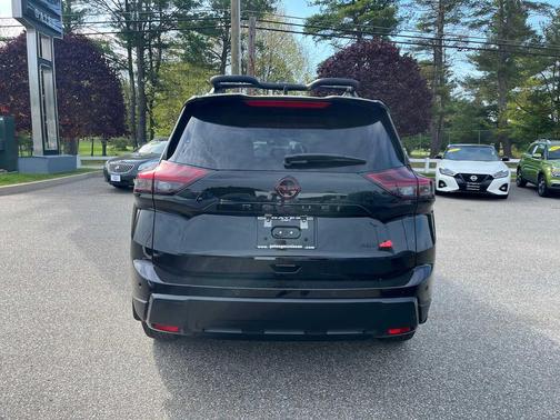 Super Black 2026 Nissan Rogue Rock Creek